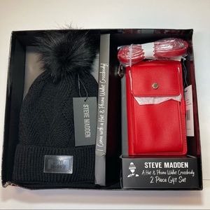 Steve Madden Black PomPom Hat Red Phone Wallet Crossbody 2 Piece Gift Set NEW